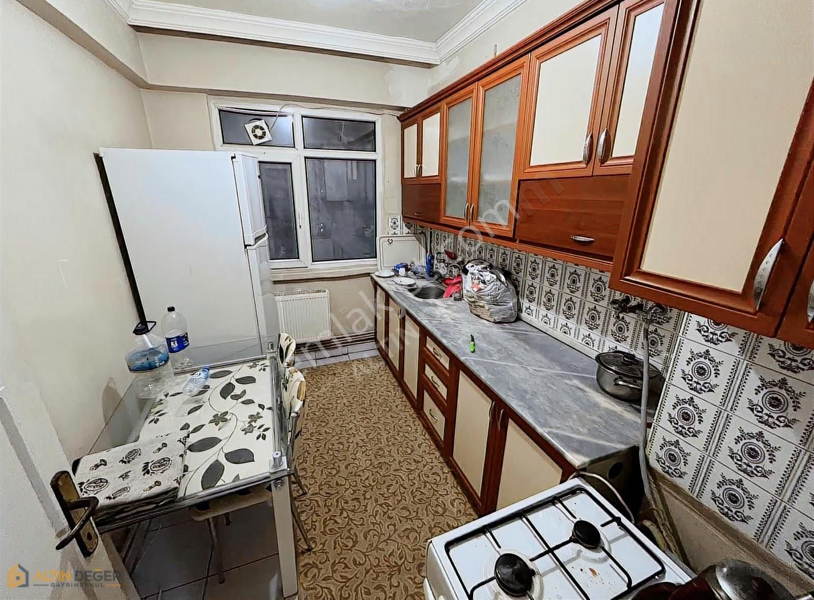 Askeri Sosyal Tesislerinin Karşısında Satılık Eşyalı 3+1 Daire - Görsel 2