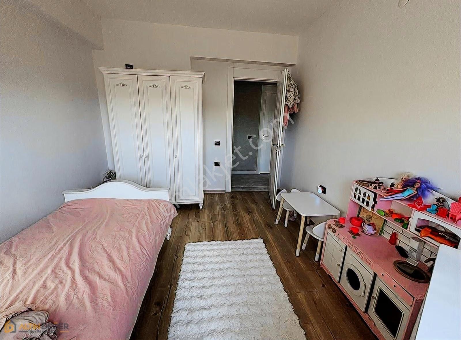 Şehitlik Mah. 4+1 Lüks Satılık Daire - Görsel 14