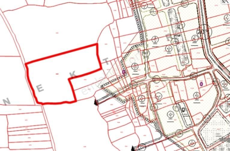 Yılmaz Mega'dan Vakıf Mahallesinde İmar Sınırında Satılık Tarla - Görsel 5