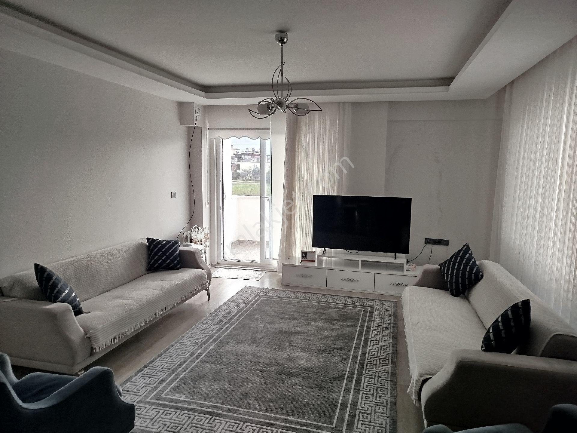 Sahibinden Satılık Havuzlu Ebeveyn Banyolu Daire