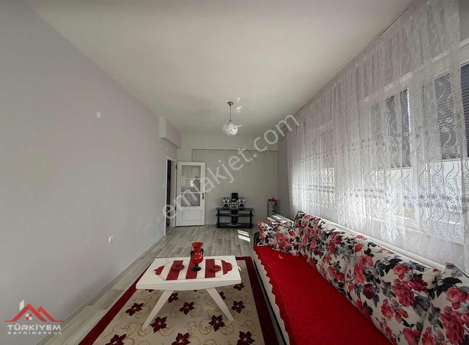 Tramvay'a Yürüme Mesafesinde Lüks Yapılı Bağımsız Villa - Görsel 22