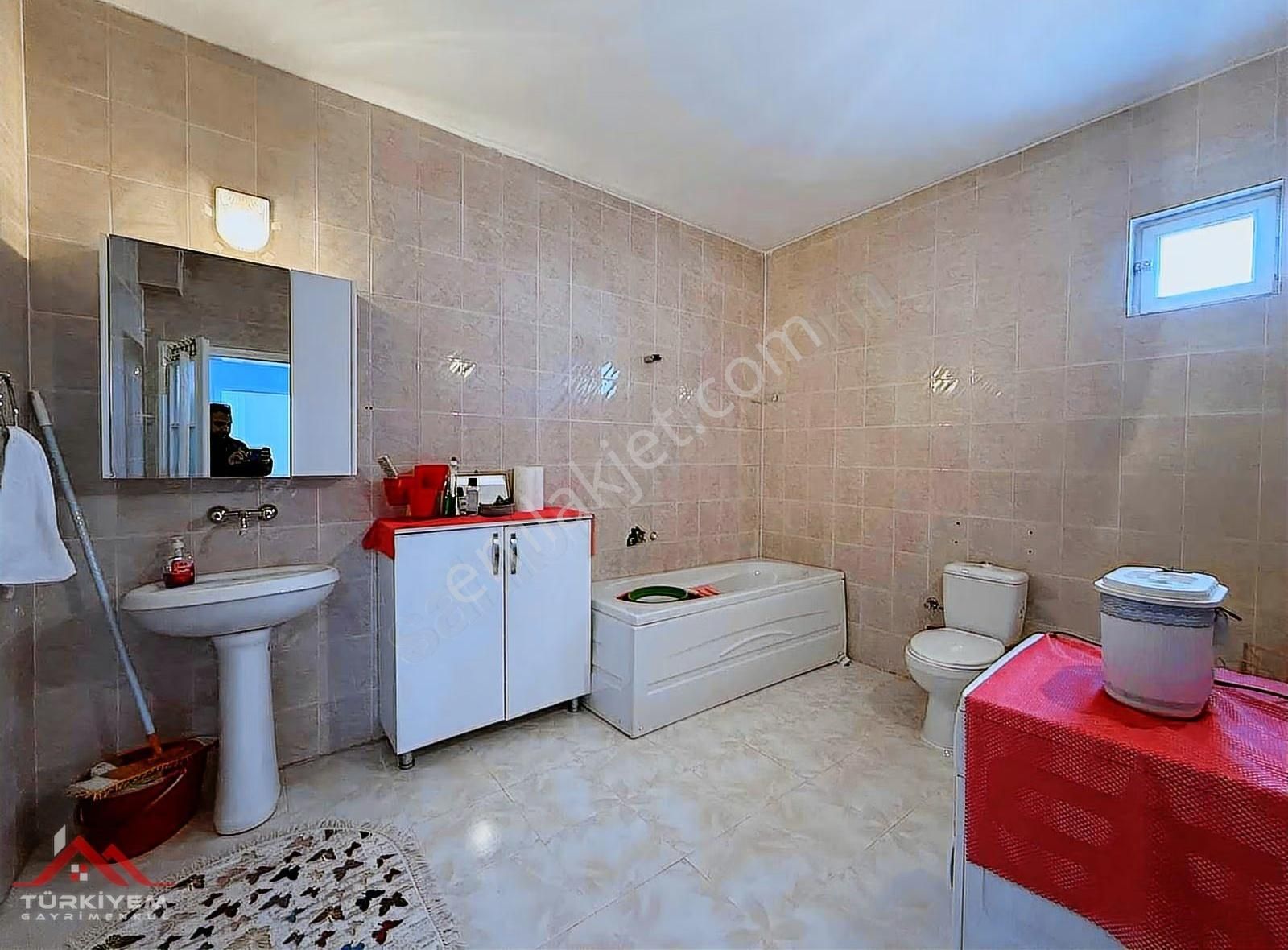 Tramvay'a Yürüme Mesafesinde Lüks Yapılı Bağımsız Villa - Görsel 2