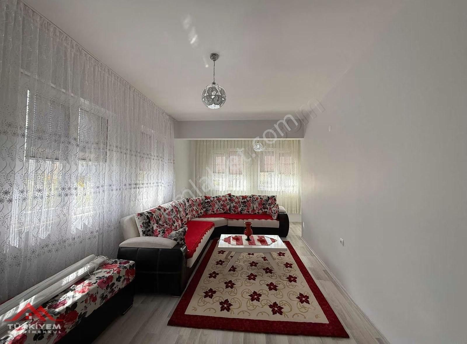 Tramvay'a Yürüme Mesafesinde Lüks Yapılı Bağımsız Villa - Görsel 13