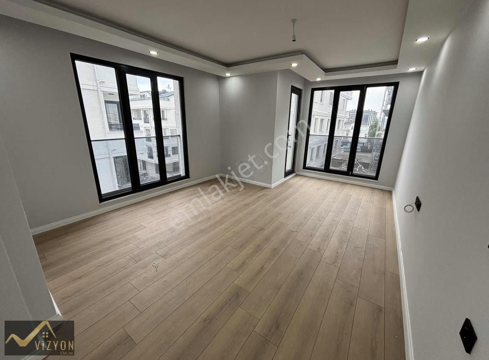 2+1 Bayramoğlunun En Güzel Bölgesinde - Görsel 3