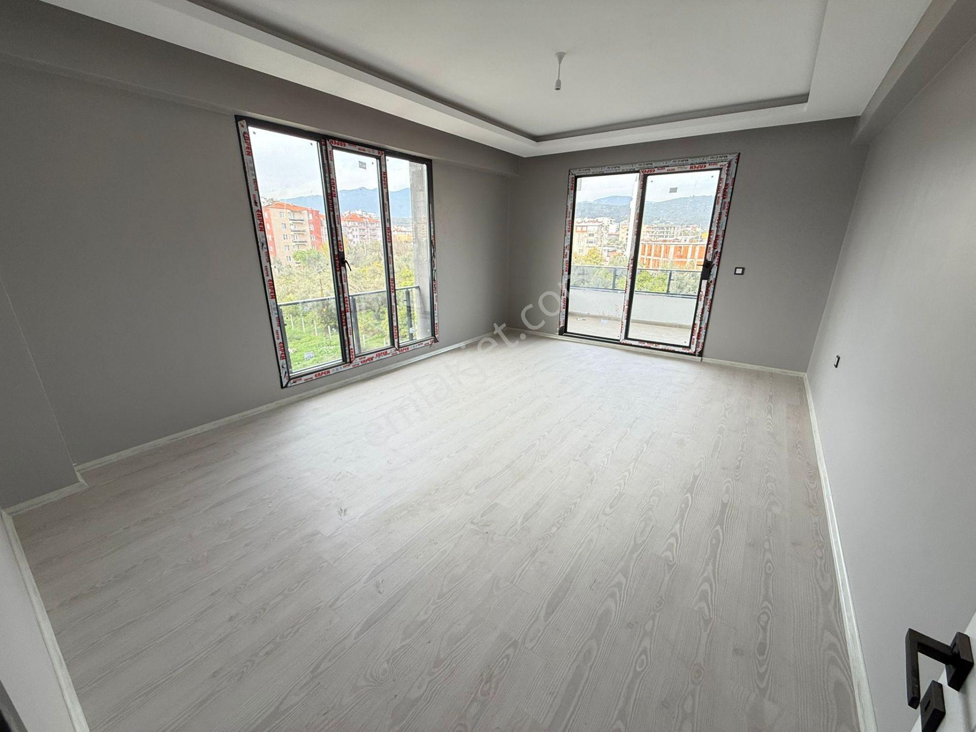 ▇ Kadıköy'de Site İçin'de 130 M2 Geniş Balkonlu 2+1 Lüks Daire ▇ - Görsel 7