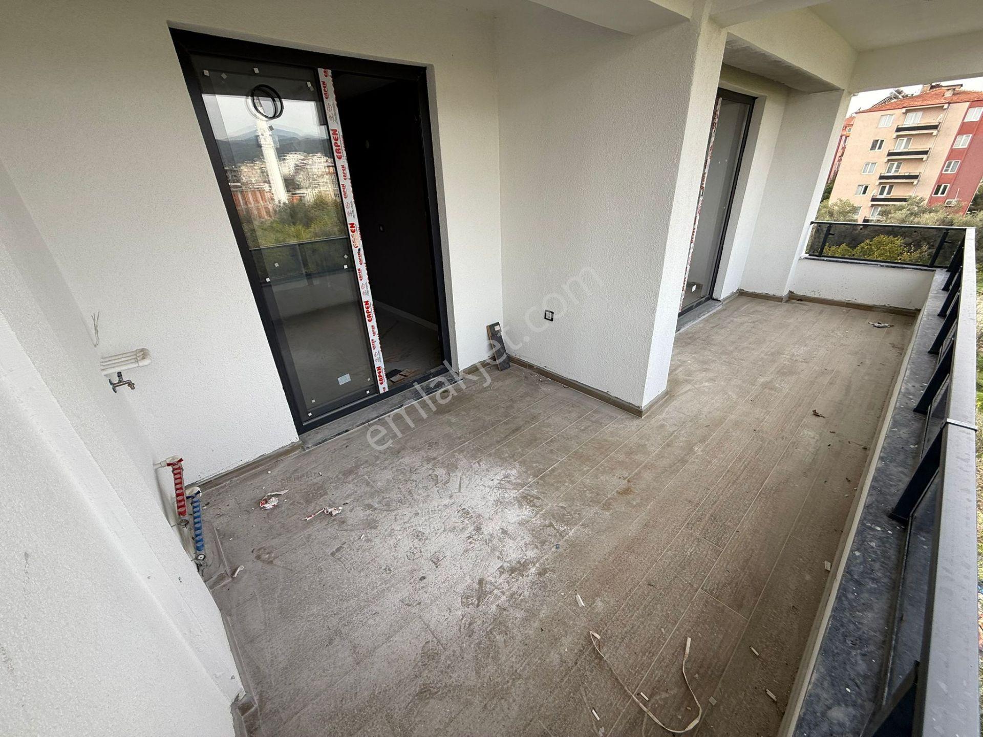 ▇ Kadıköy'de Site İçin'de 130 M2 Geniş Balkonlu 2+1 Lüks Daire ▇ - Görsel 21