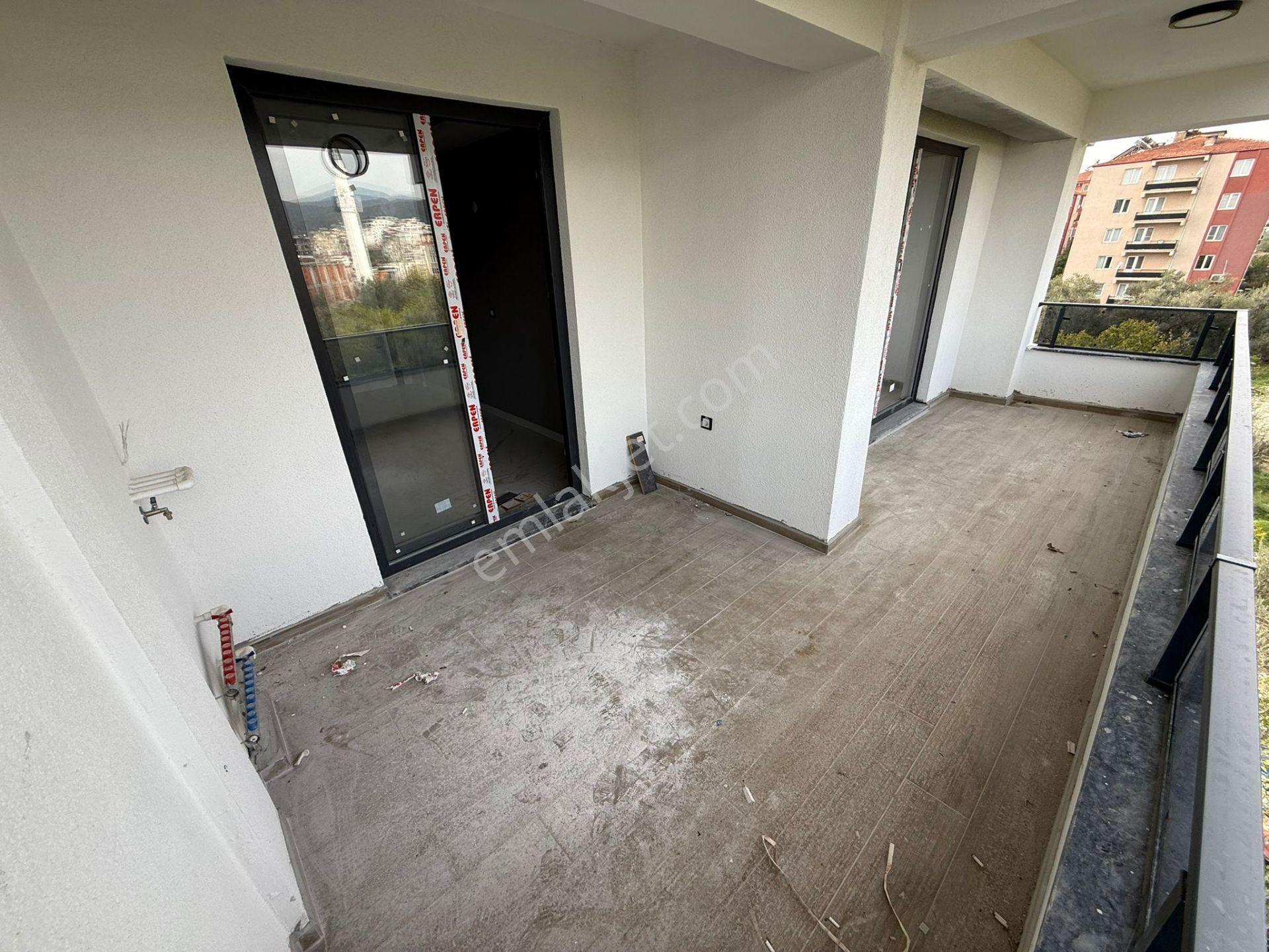 ▇ Kadıköy'de Site İçin'de 130 M2 Geniş Balkonlu 2+1 Lüks Daire ▇ - Görsel 5