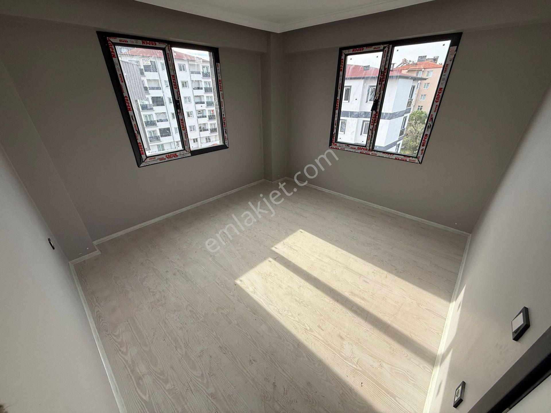 ▇ Kadıköy'de Site İçin'de 130 M2 Geniş Balkonlu 2+1 Lüks Daire ▇ - Görsel 11
