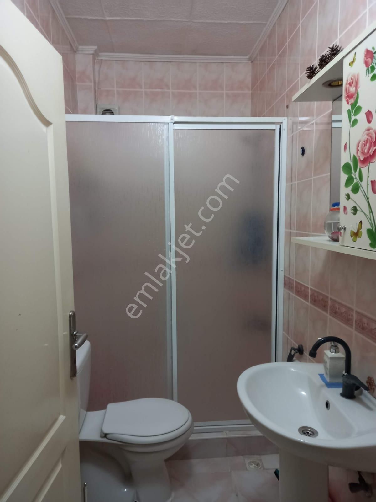 Sahibinden Gürpınar Pınartepe Mah. Cadde Üzeri Mustakil Konumda Geniş Bahçe Ve Deniz Manzaralı Daire - Görsel 25