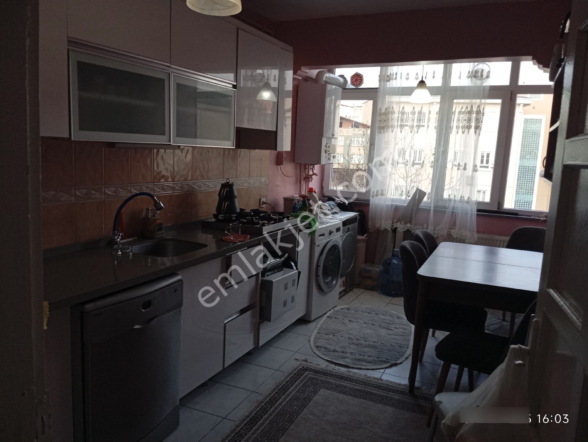 Ara Kat Köşe 2+1 Daire - Görsel 4