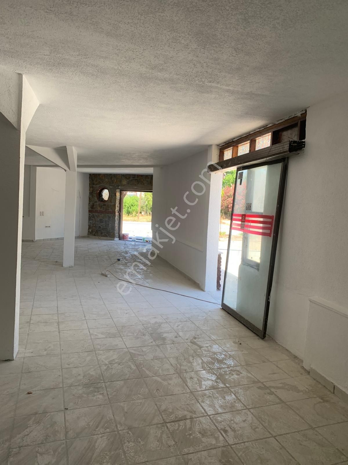 Kumluova Karadere Kavşağında 1.050 M² Ruhsatlı Kiralık Ticari İşyeri - Görsel 15