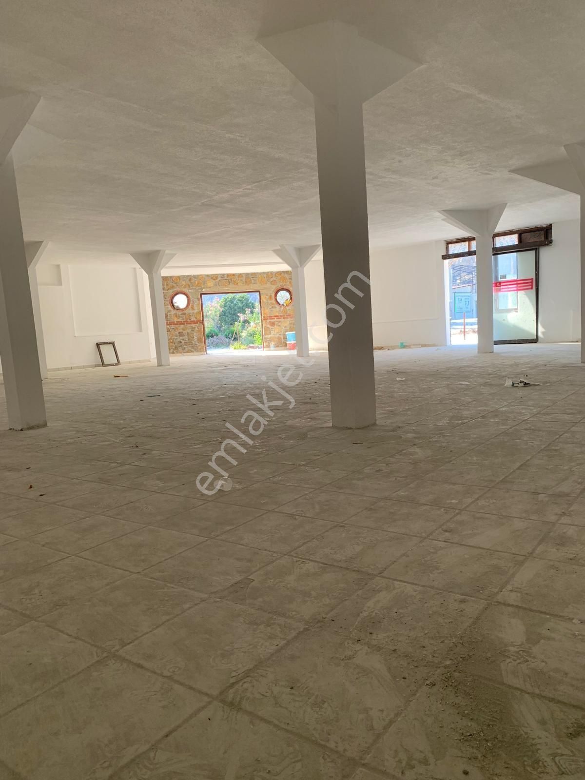 Kumluova Karadere Kavşağında 1.050 M² Ruhsatlı Kiralık Ticari İşyeri - Görsel 14