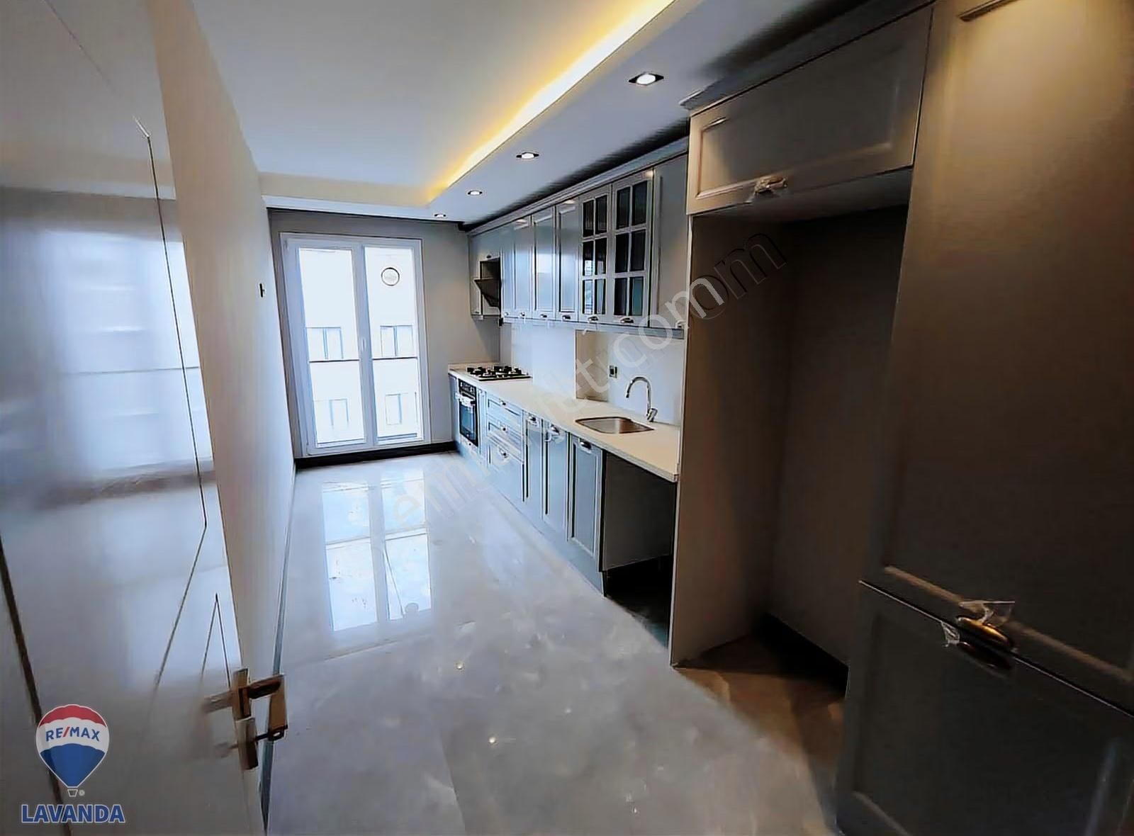 Remax Lavanda'dan Beylikdüzü Kavaklı'da Kiralık 3+1 Daire - Görsel 6