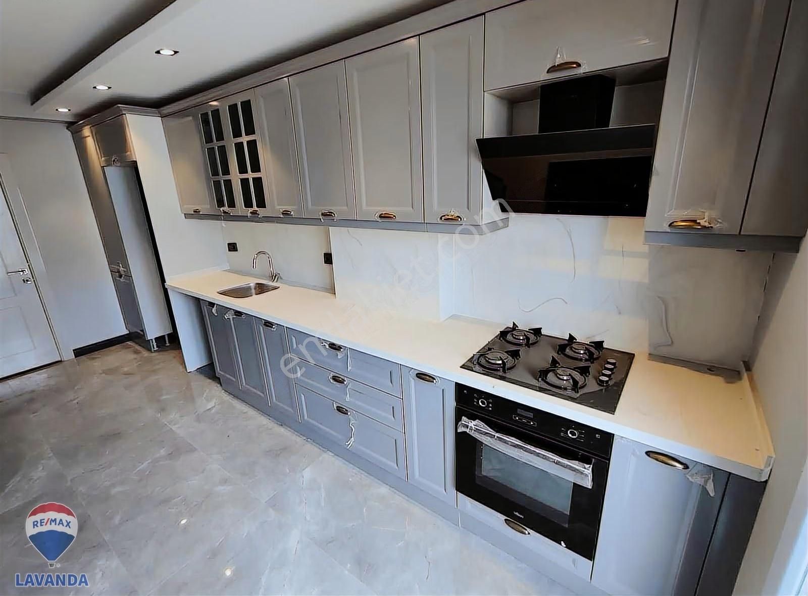 Remax Lavanda'dan Beylikdüzü Kavaklı'da Kiralık 3+1 Daire - Görsel 3