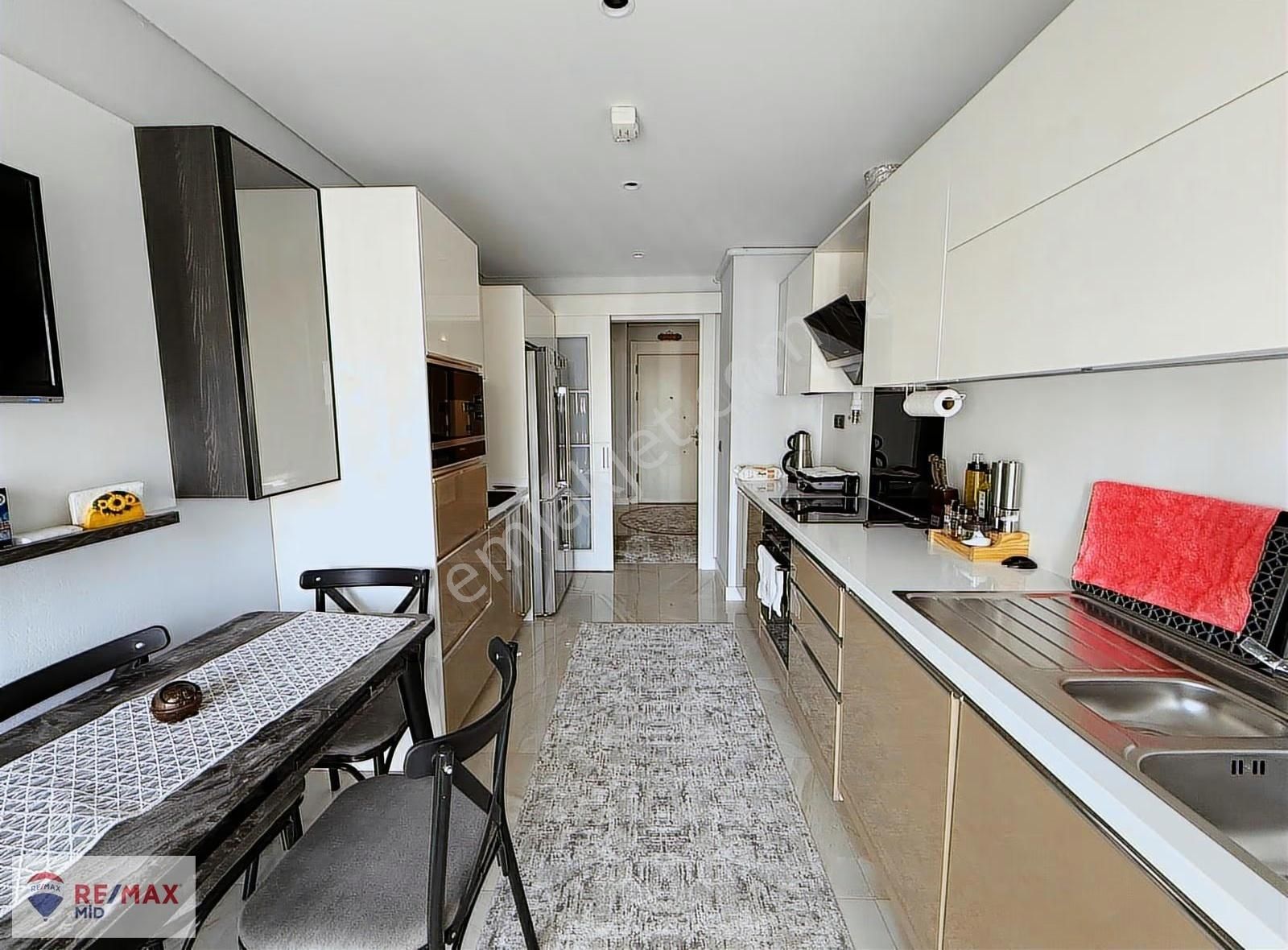 Remax Mid'den Balıkesir City Life 10 'da Satılık 3+1 Daire - Görsel 3