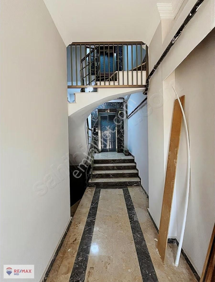 Remax Mıd Ofısınde Kıralık Daıre - Görsel 3