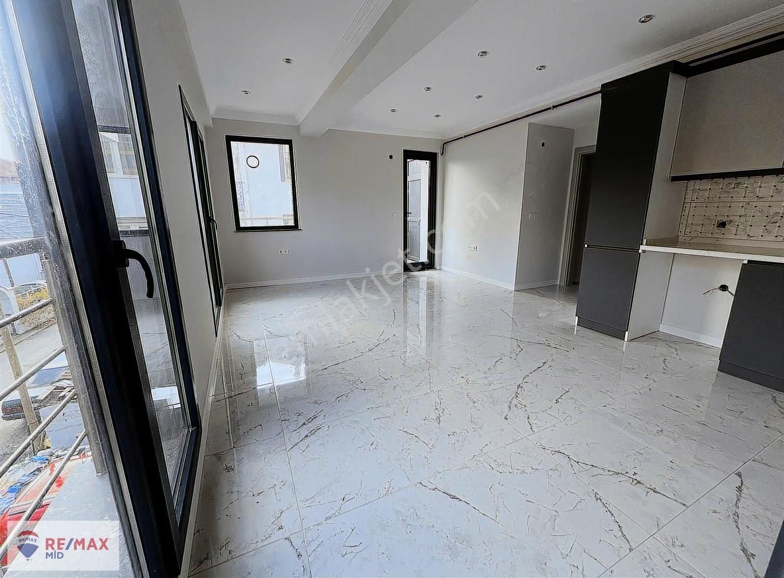 Remax Mıd Ofısınde Kıralık Daıre - Görsel 19