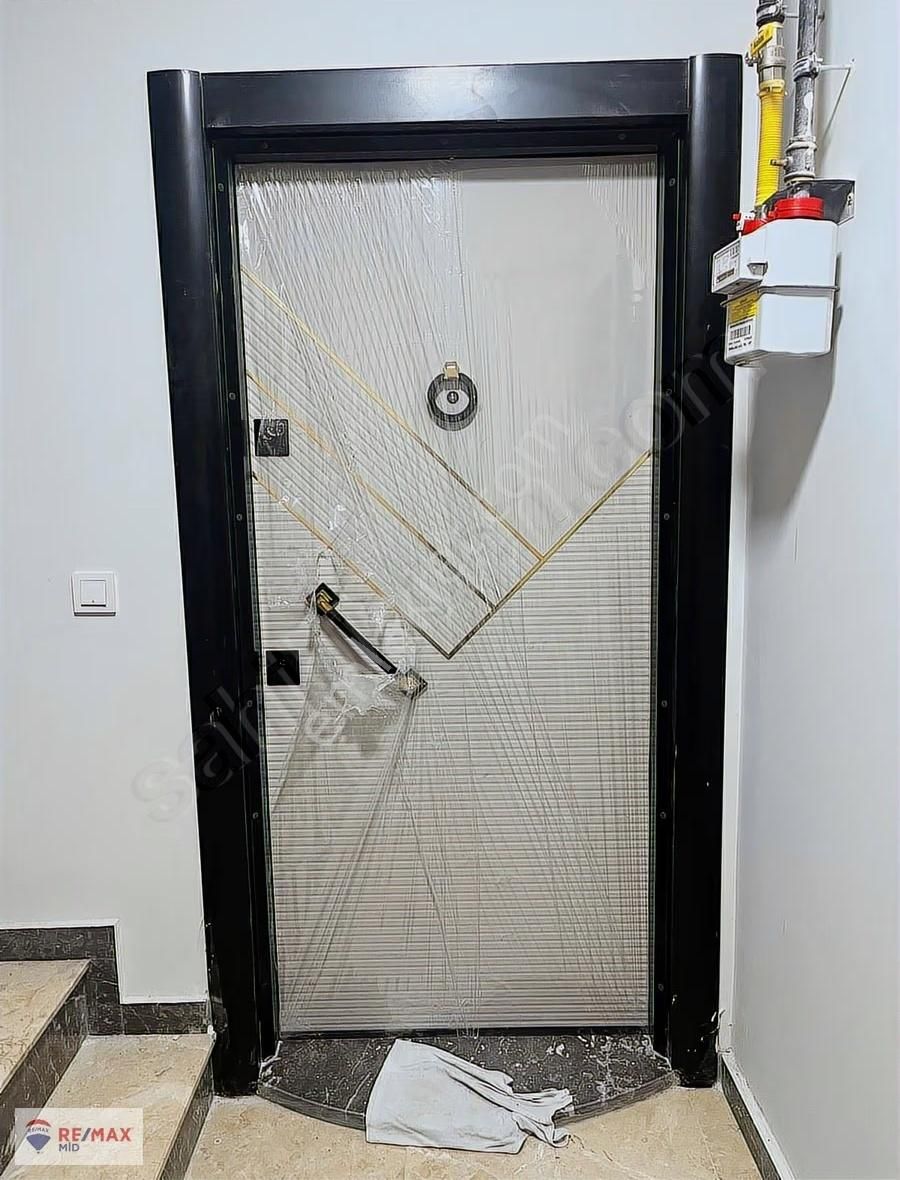 Remax Mıd Ofısınde Kıralık Daıre - Görsel 12