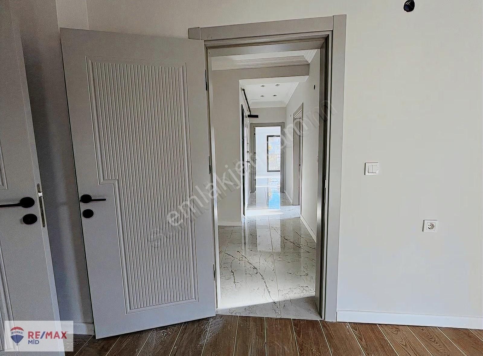 Remax Mıd Ofısınde Kıralık Daıre - Görsel 13