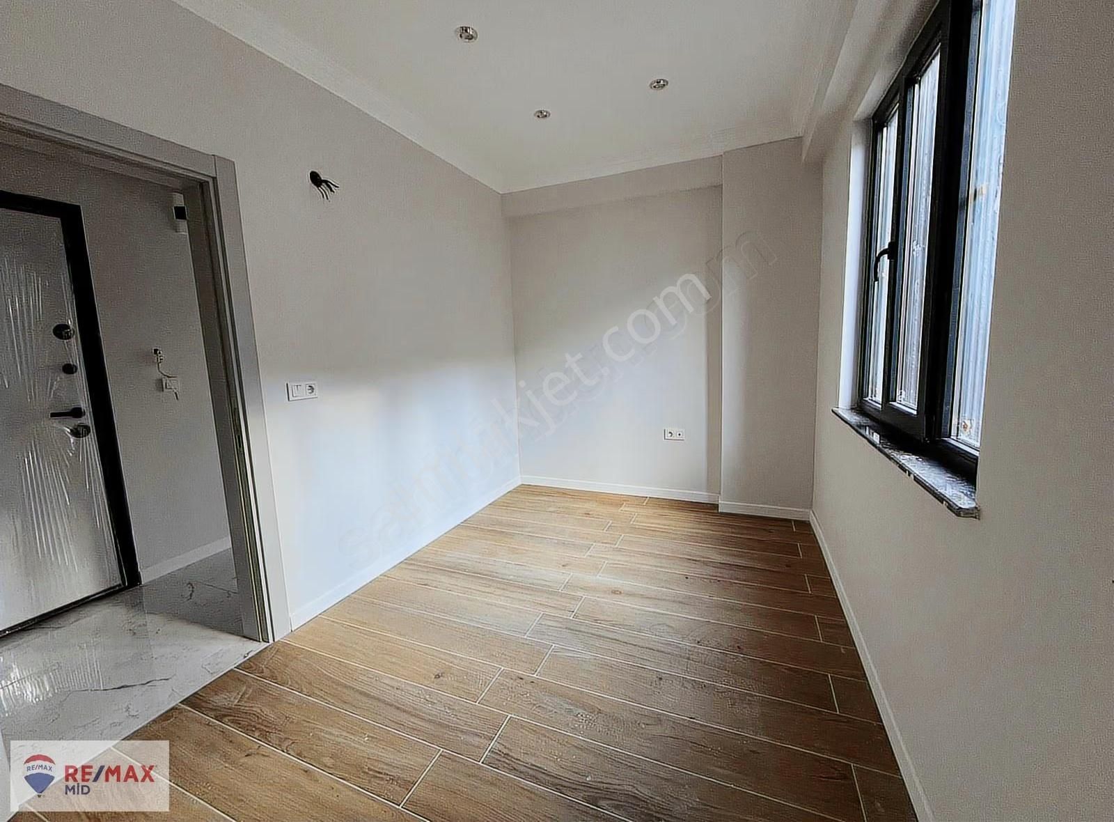 Remax Mıd Ofısınde Kıralık Daıre - Görsel 18
