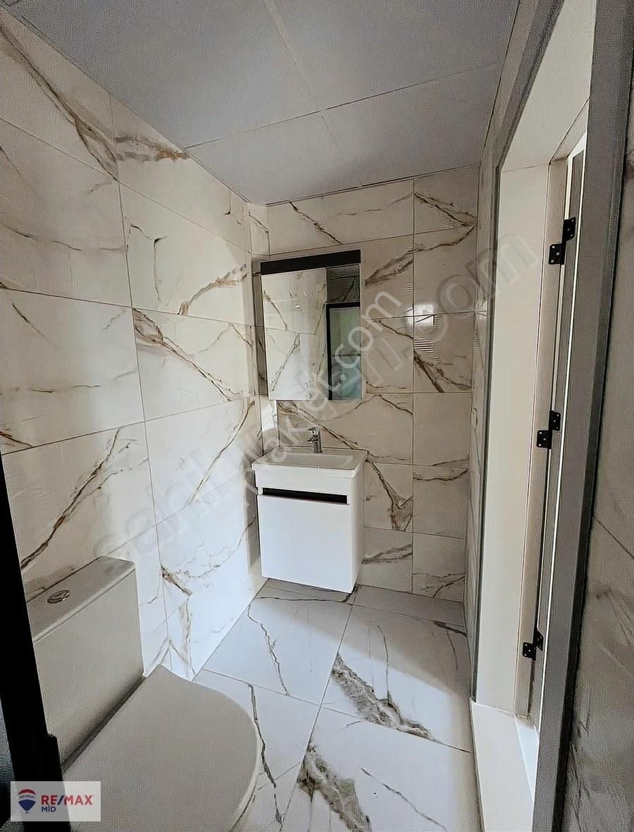 Remax Mıd Ofısınde Kıralık Daıre - Görsel 2