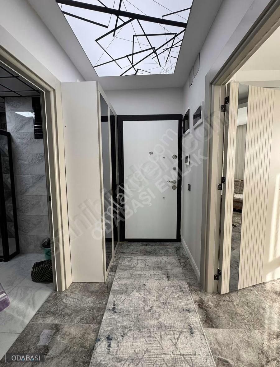 Merkezi Konum Ful Eşyalı Lüks 1+1 - Görsel 13