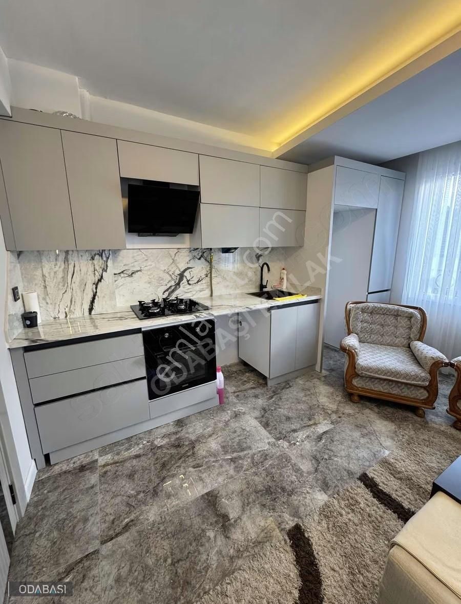 Merkezi Konum Ful Eşyalı Lüks 1+1 - Görsel 11