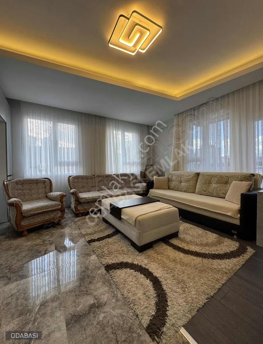 Merkezi Konum Ful Eşyalı Lüks 1+1 - Görsel 16