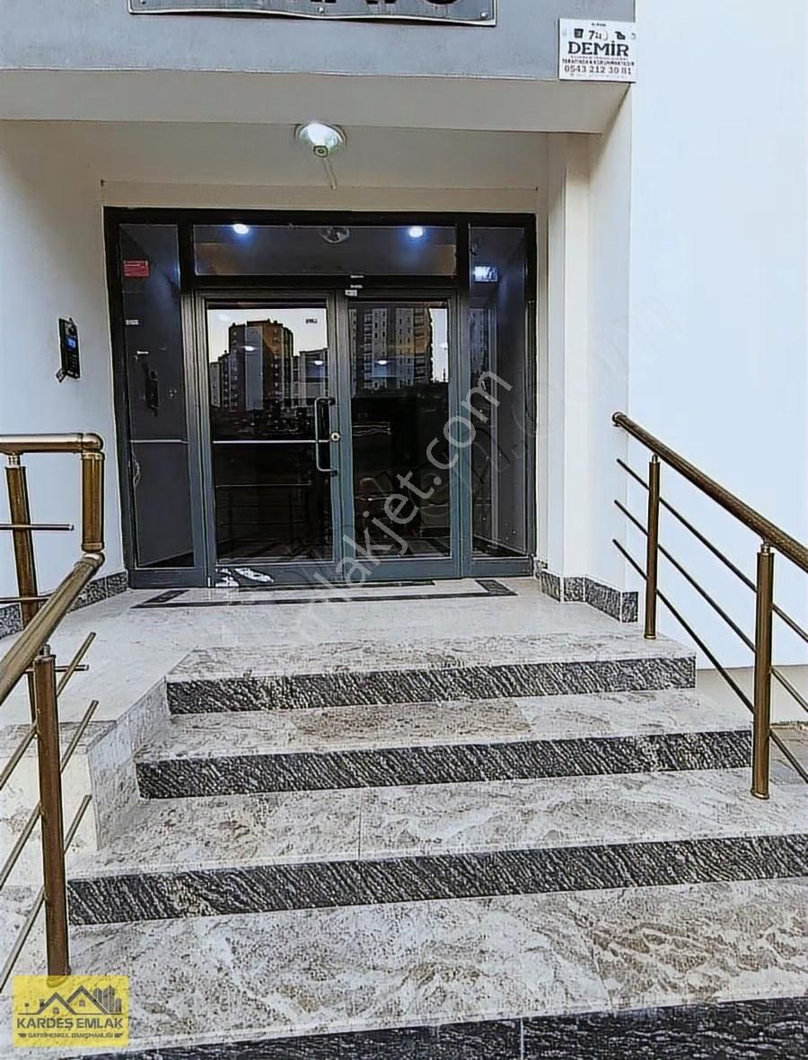 Kardeş Emlktan Gültepe Gelincik Cd İskanlı Hsarsız 1+1 Satılık D - Görsel 16