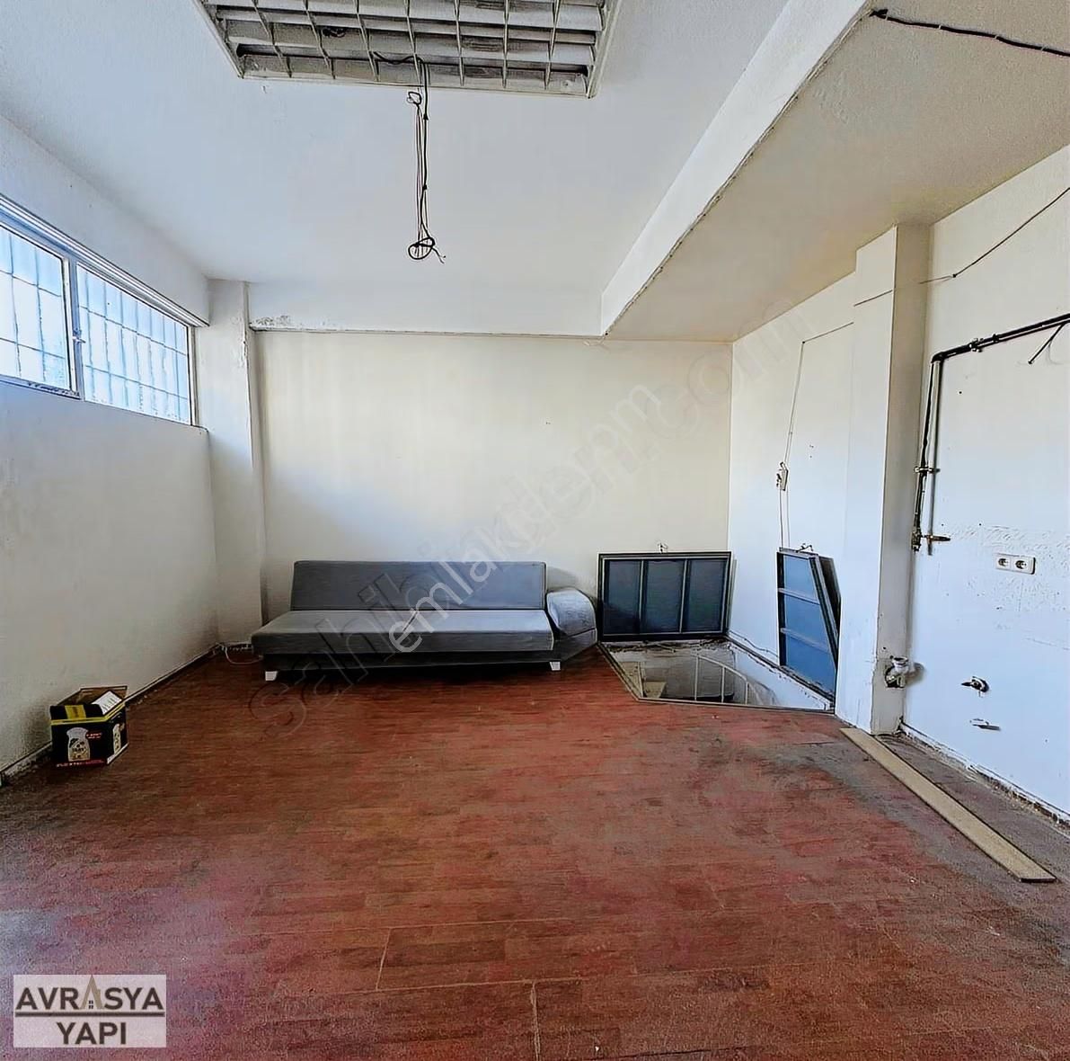 Kod 2169 Yamanevler Mah. Caddeye Cephe Bahçe Kullanımlı Kiralık - Görsel 13