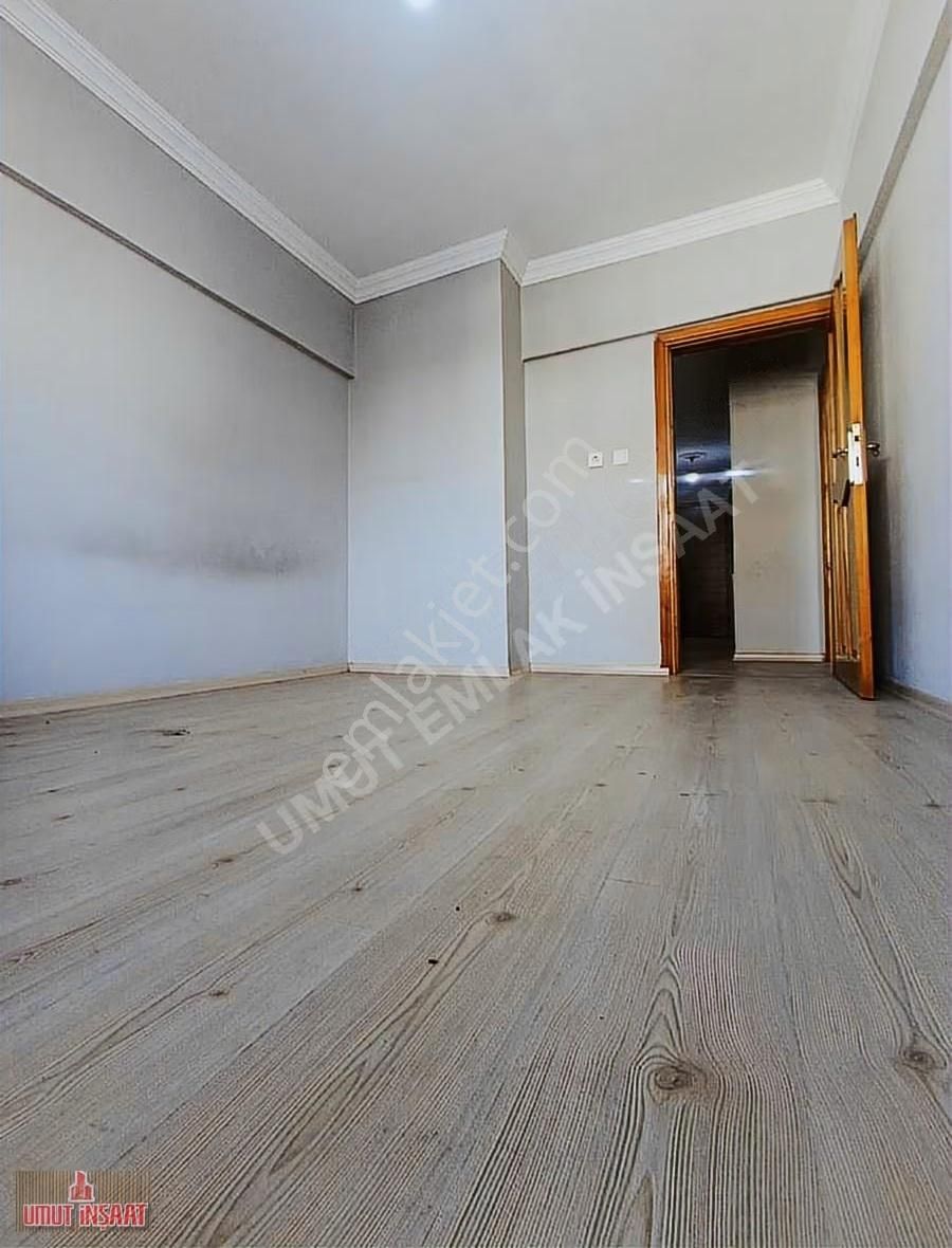 Kapaklı Merkezde Daire - Görsel 9