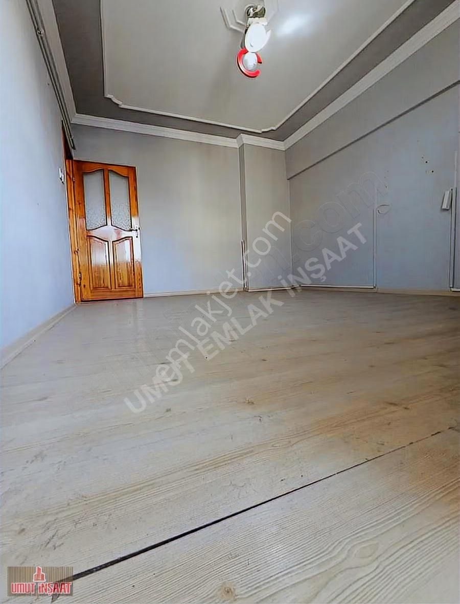 Kapaklı Merkezde Daire - Görsel 11