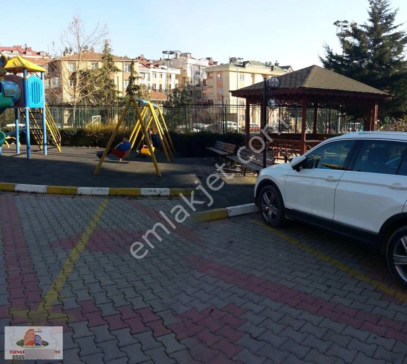 Ümraniye İstiklal Mahallesinde Site İçinde Satılık 3+1 Daire - Görsel 7