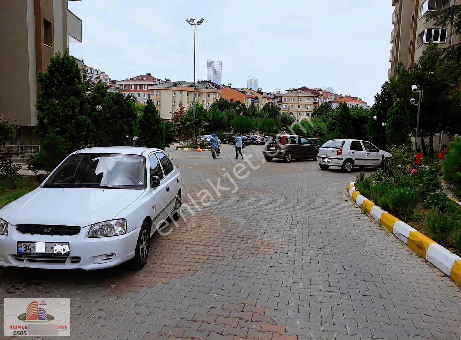 Ümraniye İstiklal Mahallesinde Site İçinde Satılık 3+1 Daire - Görsel 5