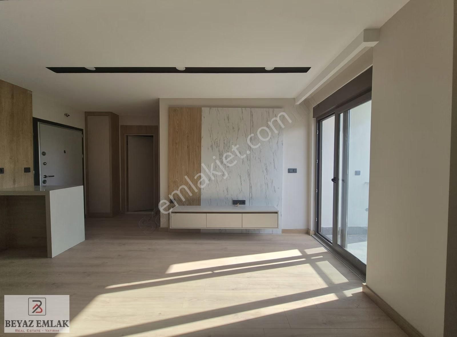 Demirel Mah. Katta 1+1 Asansörlü Balkonlu Lüks Daire - Görsel 3