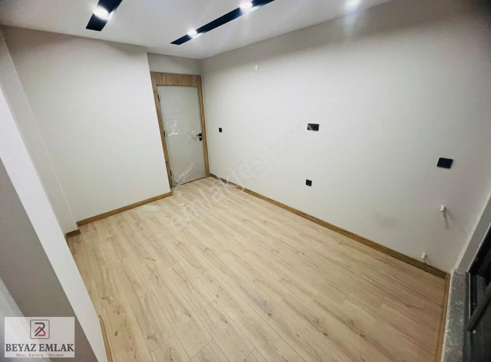 Demirel Mah. Katta 1+1 Asansörlü Balkonlu Lüks Daire - Görsel 13