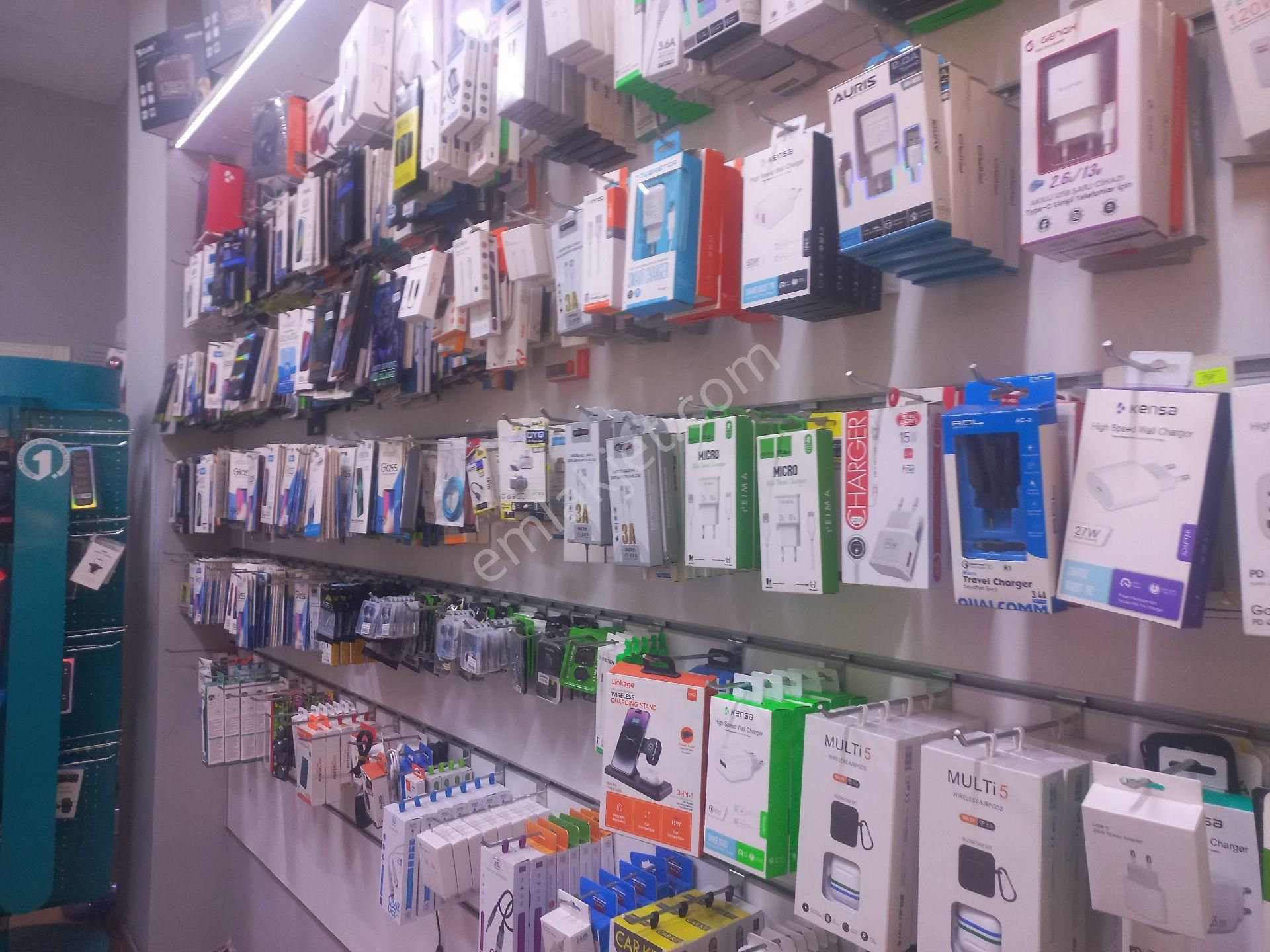 Y Dudullu Mahallesinde Cadde Üzerinde Devren Kiralık Cep Telefoncu Dükkanı - Görsel 12