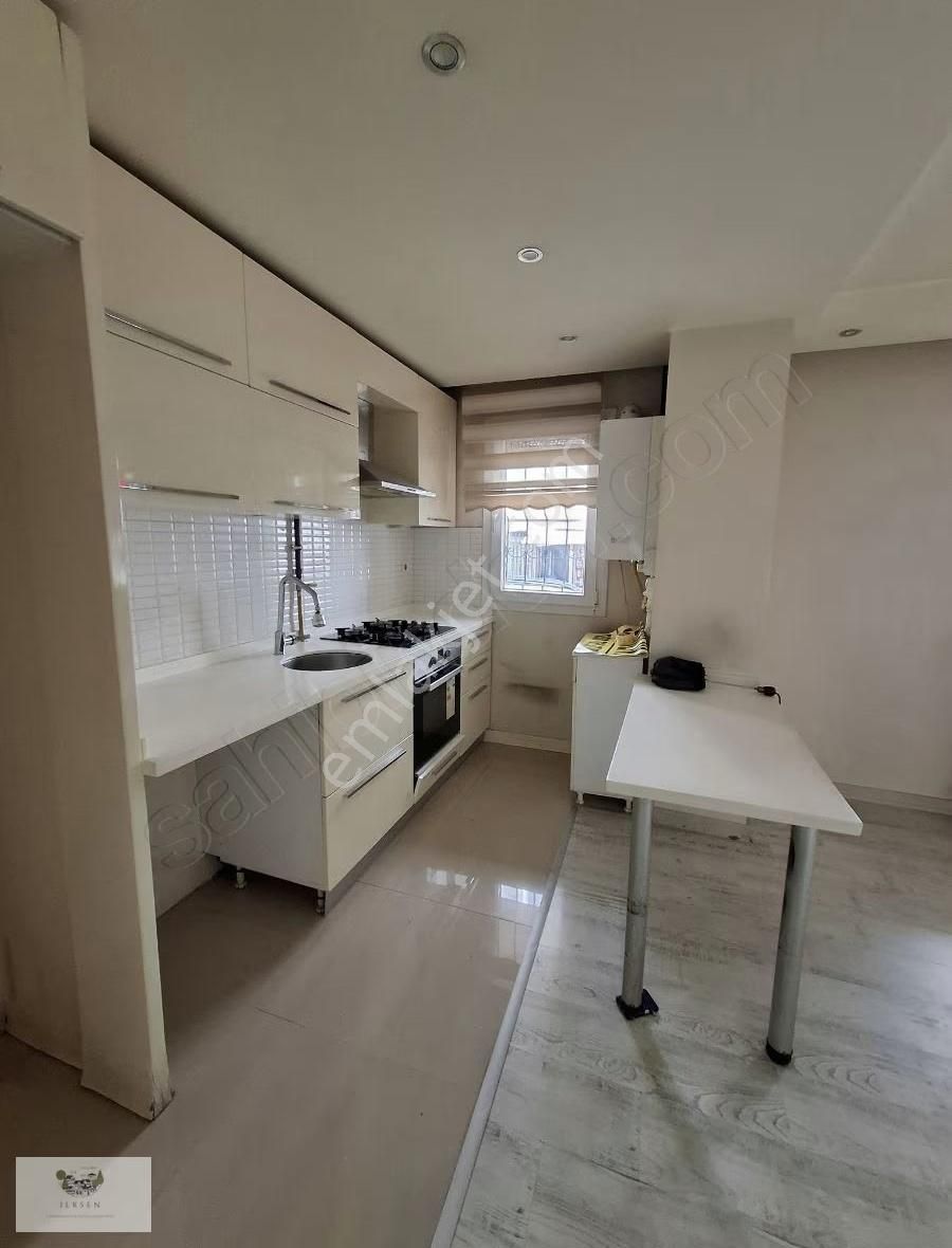 Basınsitesinde Haz.ömer Cami Yakını 10 Yaşında Y.giriş - Görsel 5