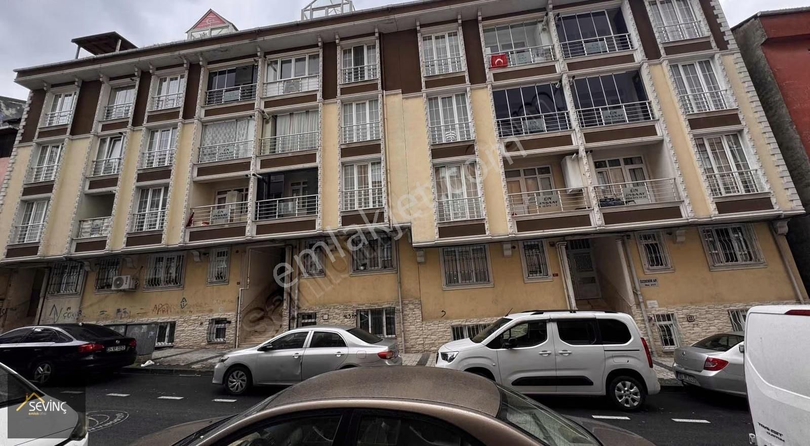 Sevinç Emlak"tan Satlık Kot 2 Krediye Uygun 2+1