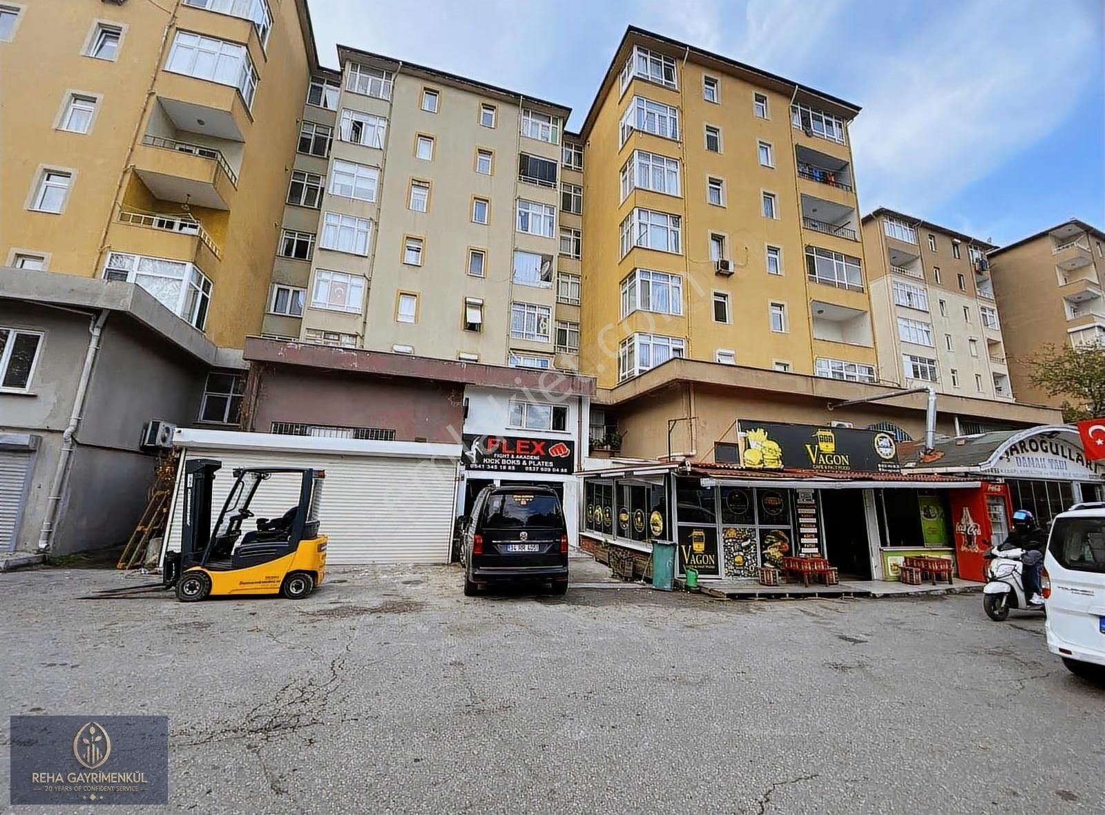 Ümraniye Alparslan Cami Karşısında 70m2 Satılık Dükkan