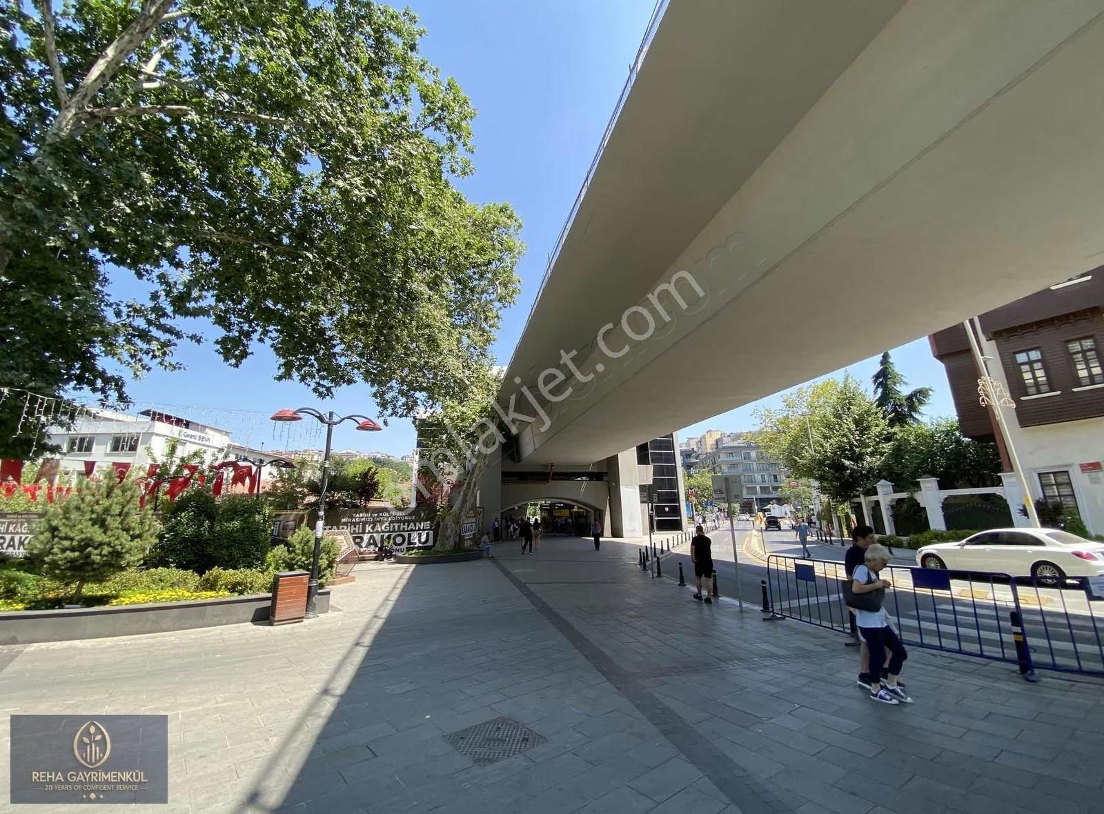 Kağıthane Metro Durağına 50m Mesafede 1+1 65 M2 Satılık Daire - Görsel 8