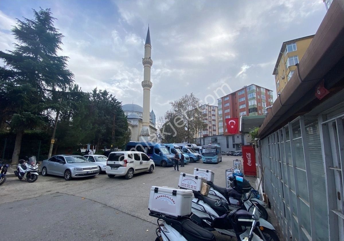 Ümraniye Alparslan Cami Karşısında 70m2 Satılık Dükkan - Görsel 7