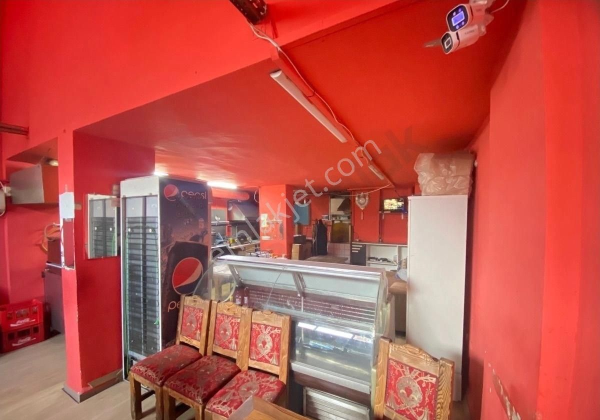 Ümraniye Alparslan Cami Karşısında 70m2 Satılık Dükkan - Görsel 10