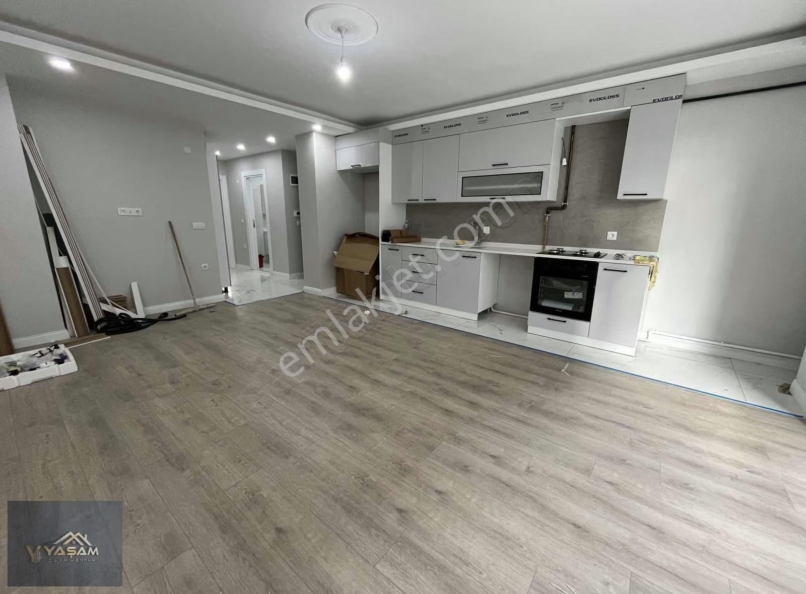 Yüksek Gırış 2+1 Açık Mutfak Daire - Görsel 6