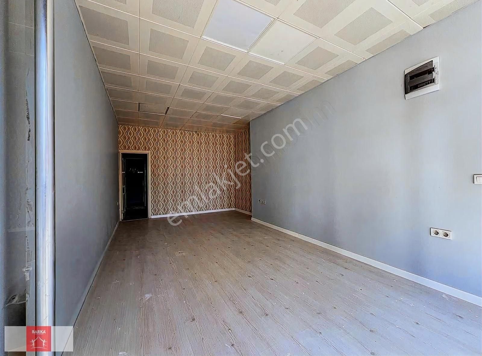 Cihat Kora Ve Demirköprü İzban Yakını Kiralık Dükkan - Görsel 8