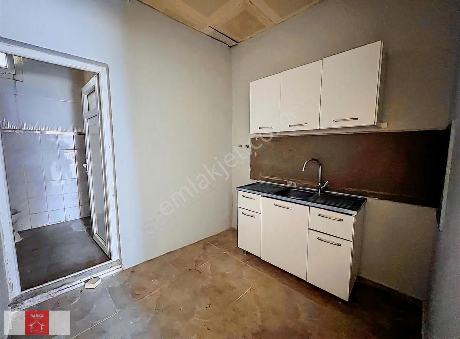 Cihat Kora Ve Demirköprü İzban Yakını Kiralık Dükkan - Görsel 6