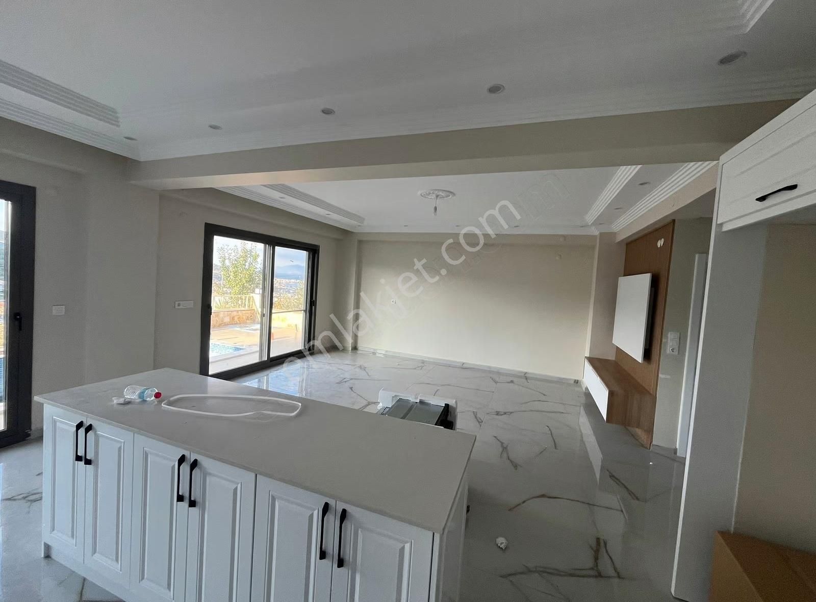 Canyurt Gayrimenkulden Full Deniz Manzaralı Havuzlu Villa - Görsel 6