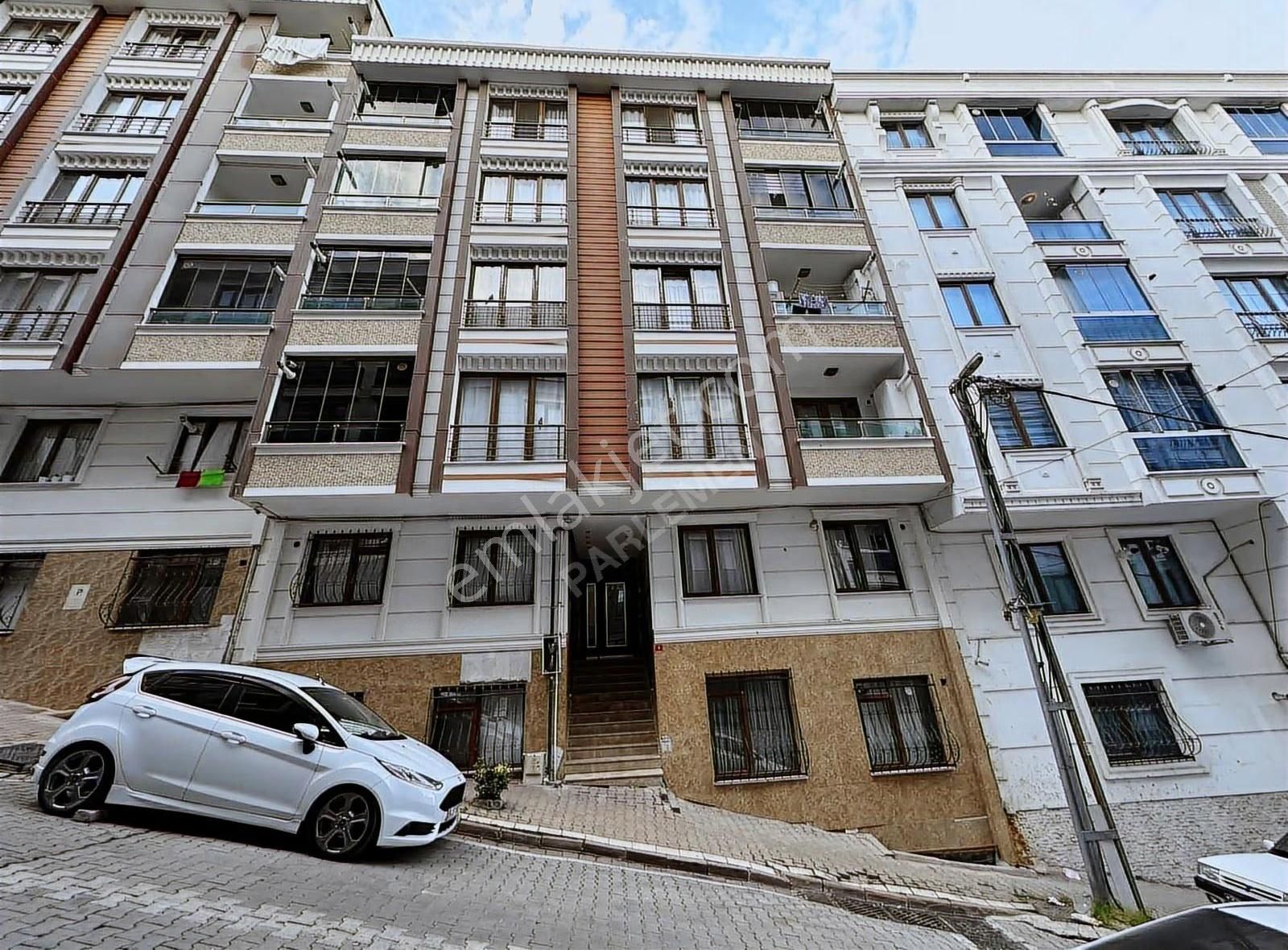 Esenyurt Mehmet Akif Ersoy, Kiracısız Krediye Uygun Satılık 2+1