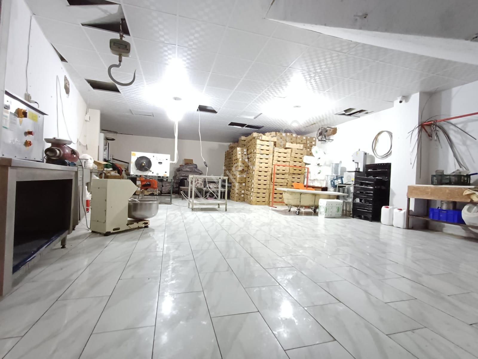 Yaman'dan Bolvadin Çarşı Merkezde Devren Kiralık Şarküteri&kasap - Görsel 11