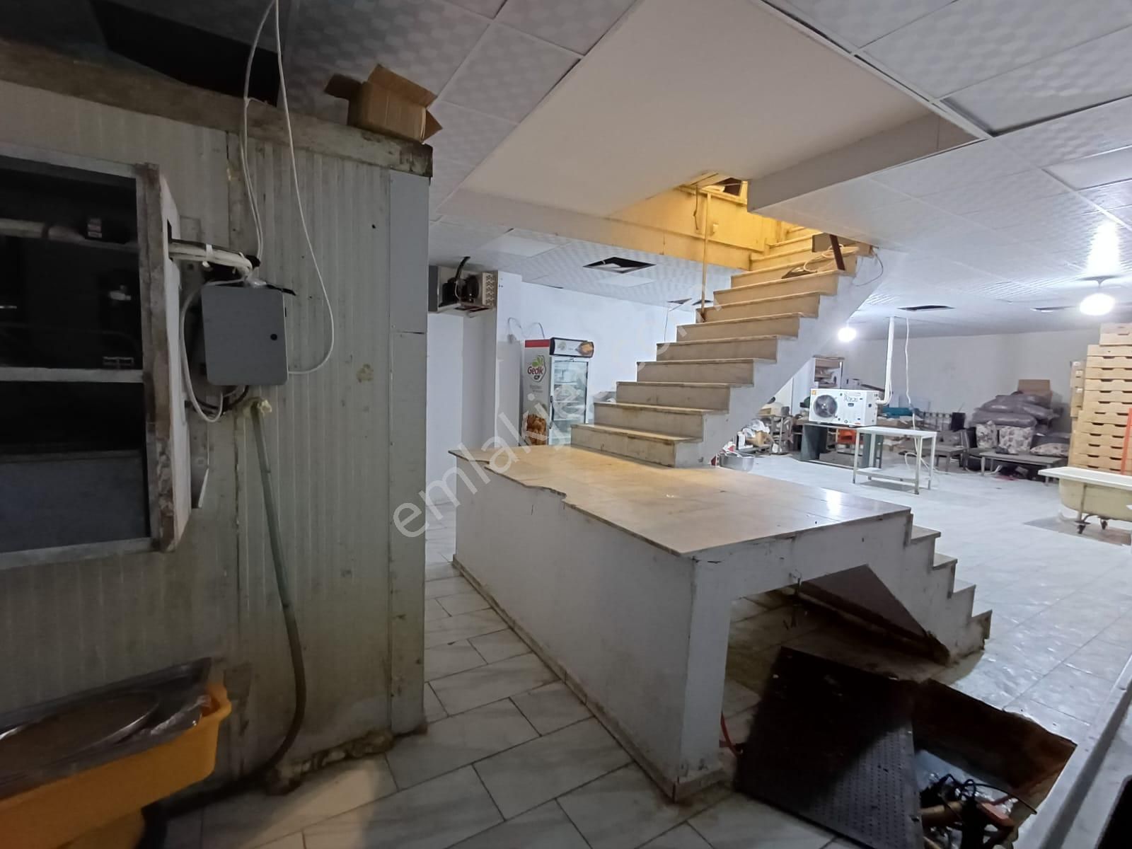 Yaman'dan Bolvadin Çarşı Merkezde Devren Kiralık Şarküteri&kasap - Görsel 13